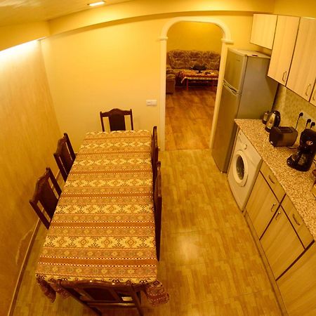 Your Hostel Yerevan Luaran gambar