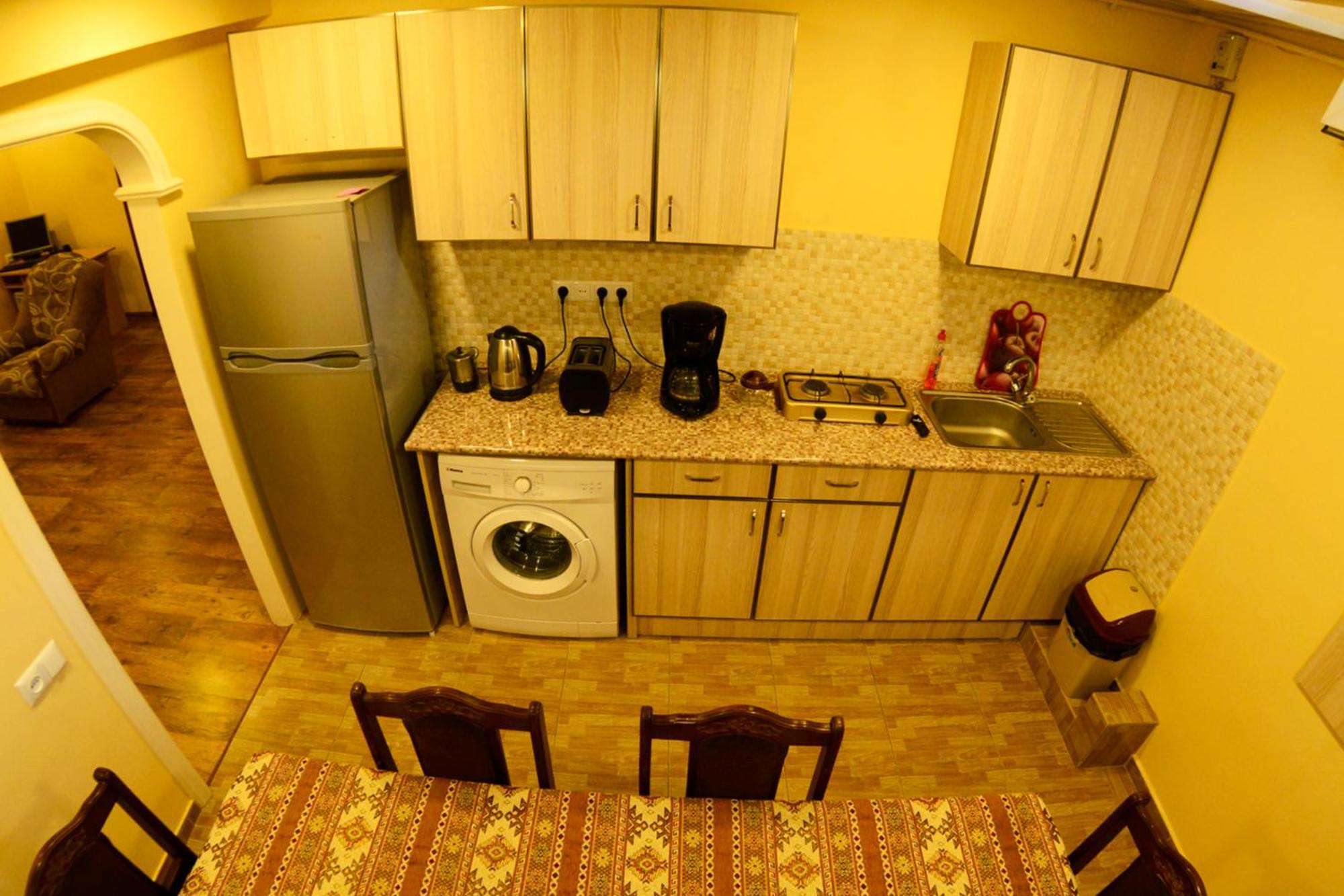 Your Hostel Yerevan Luaran gambar