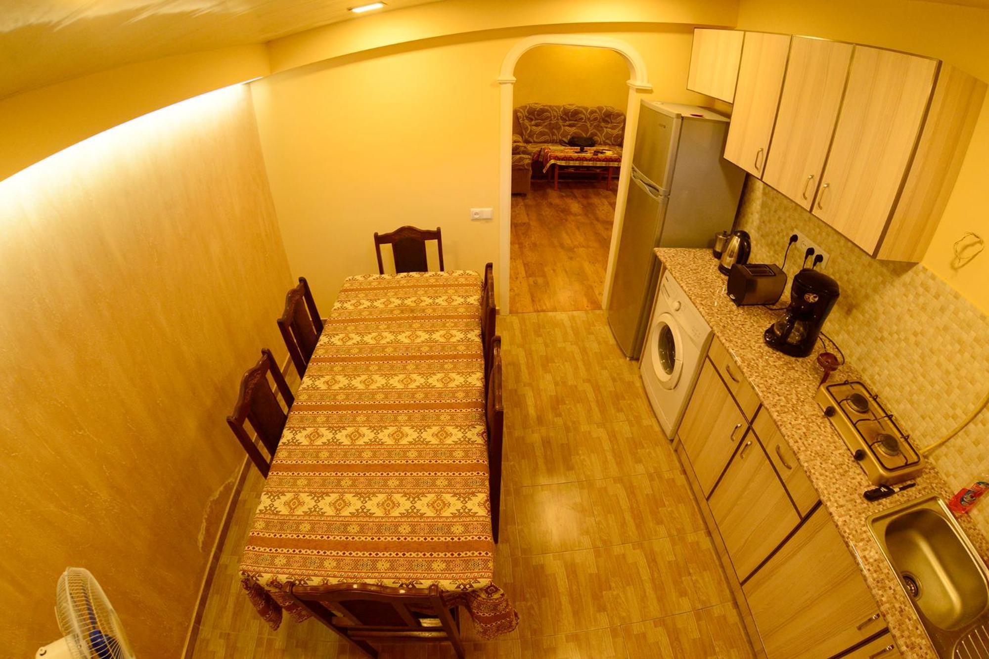 Your Hostel Yerevan Luaran gambar