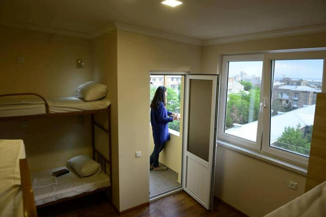 Your Hostel Yerevan Luaran gambar