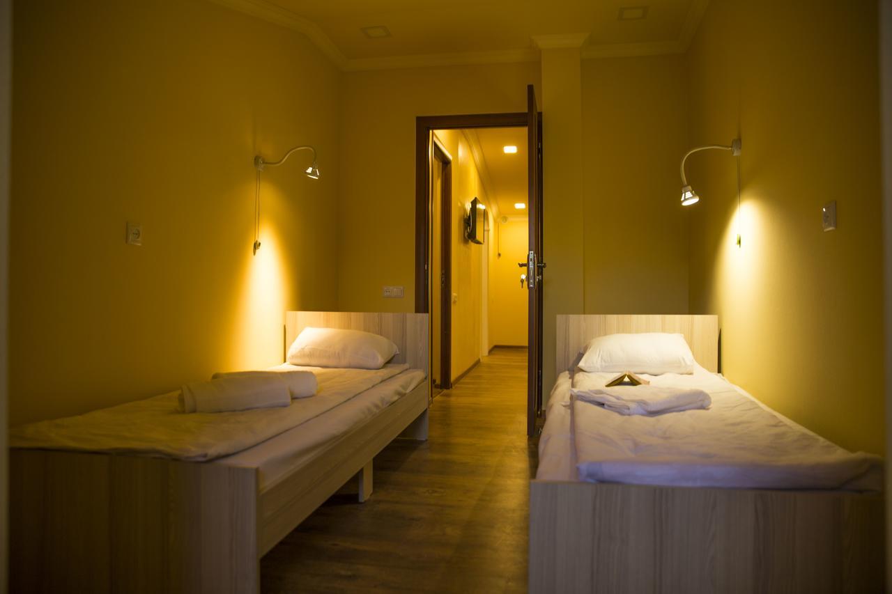 Your Hostel Yerevan Luaran gambar