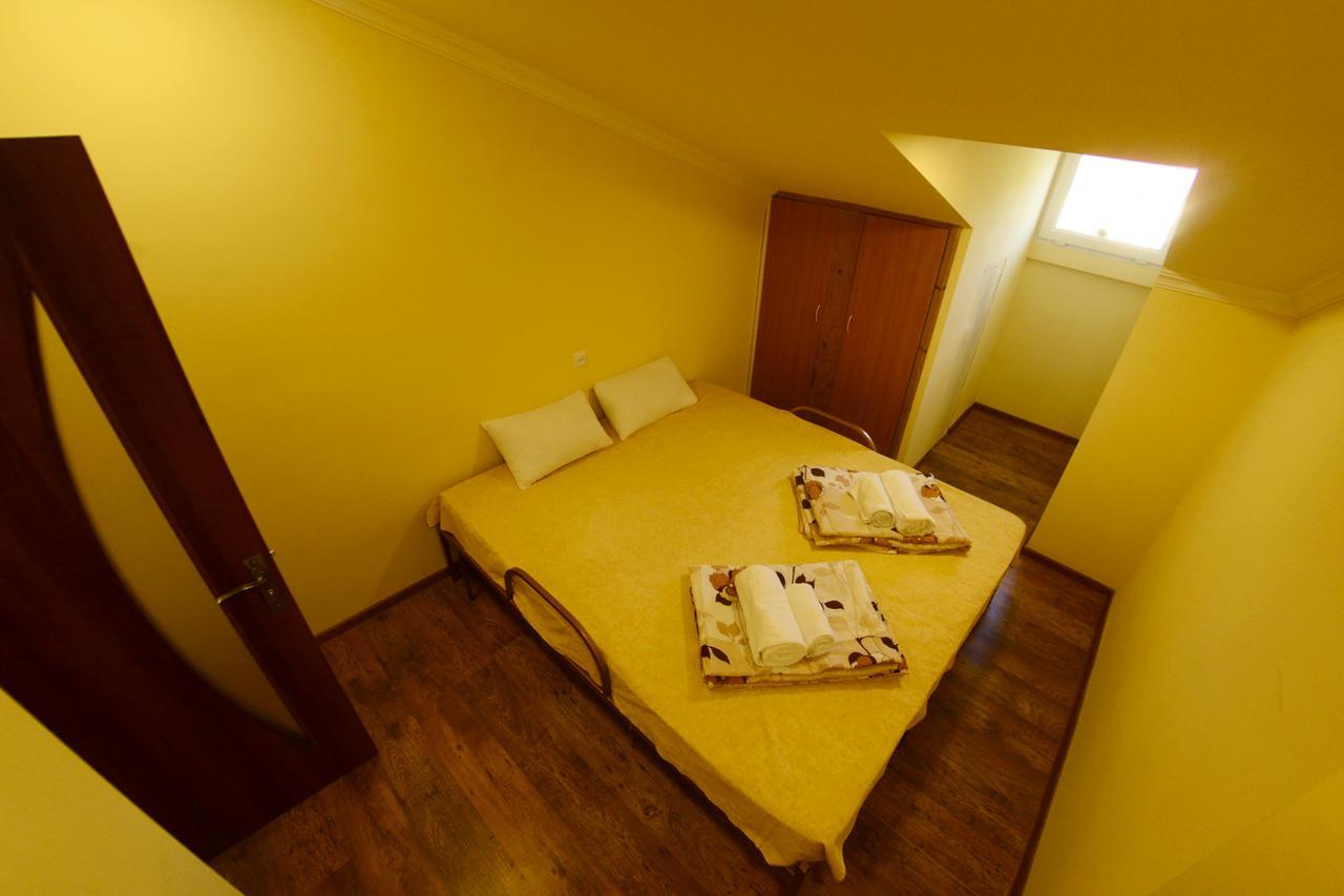 Your Hostel Yerevan Luaran gambar