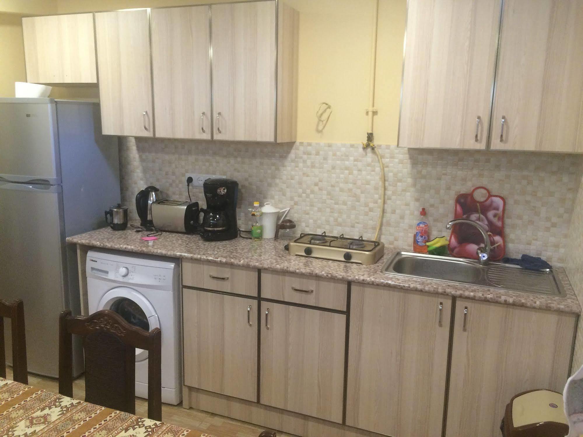Your Hostel Yerevan Luaran gambar